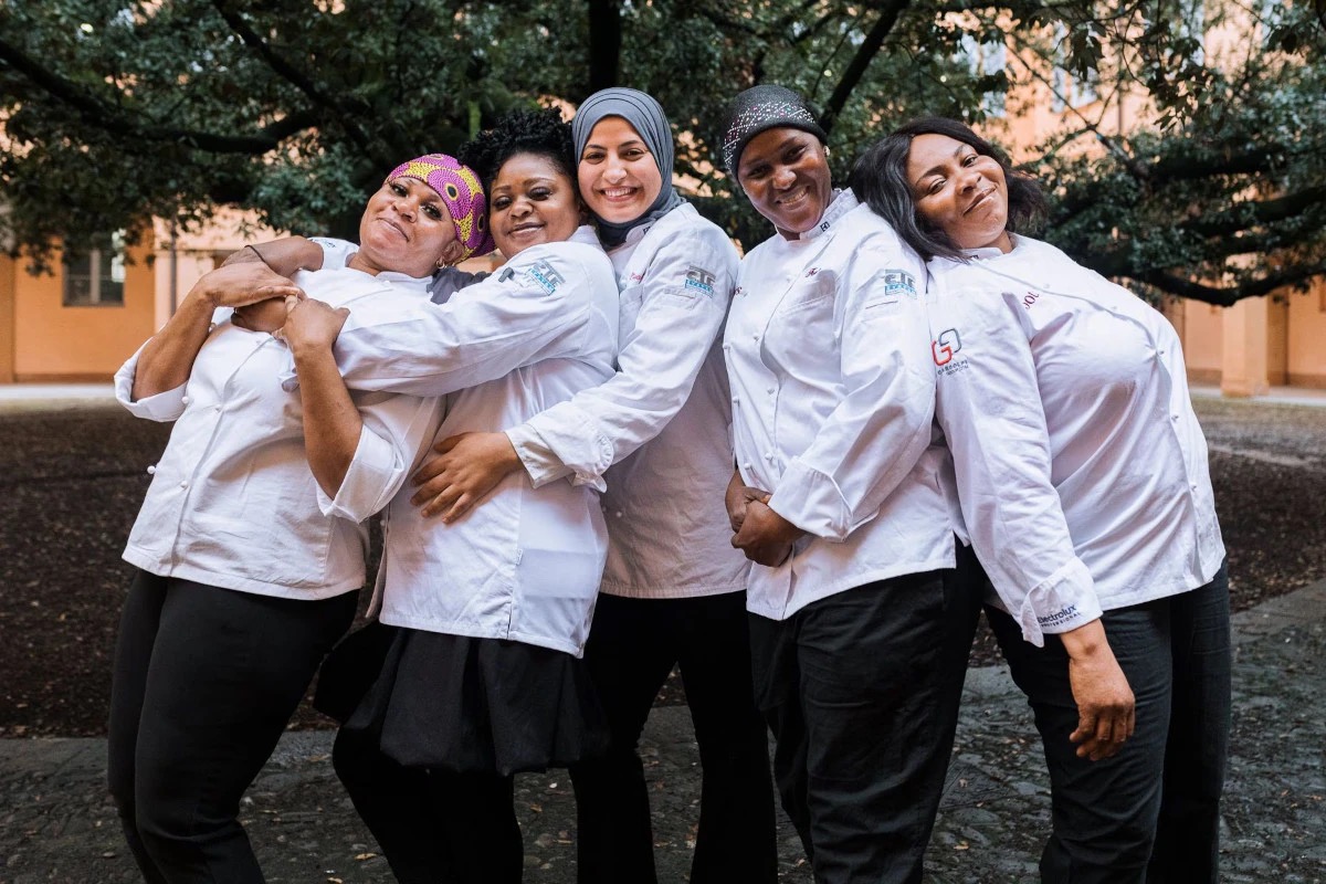 Integrazione e cucina: il progetto Roots dà un futuro alle donne migranti