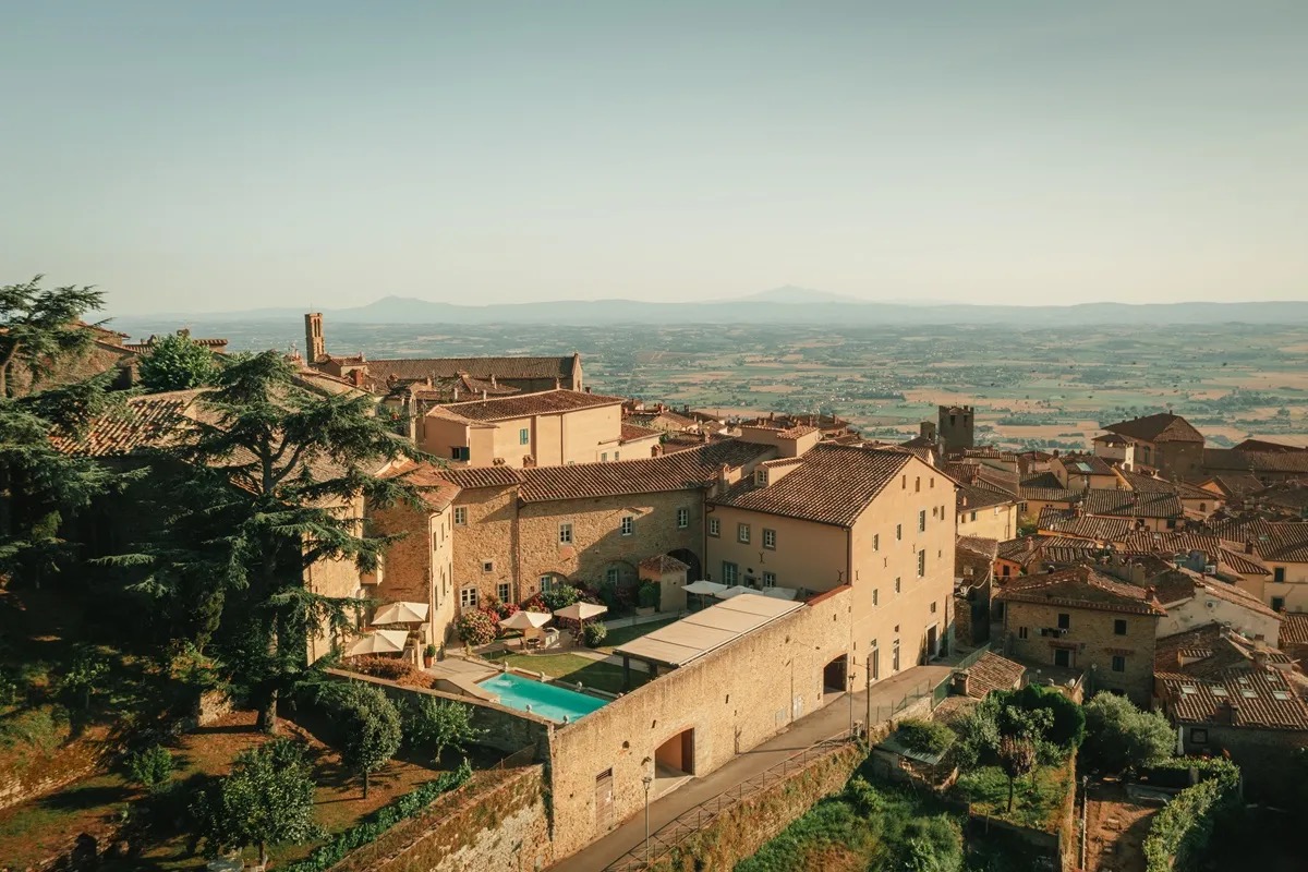 Storia, spa e sapori: al Monastero di Cortona il tempo si ferma 