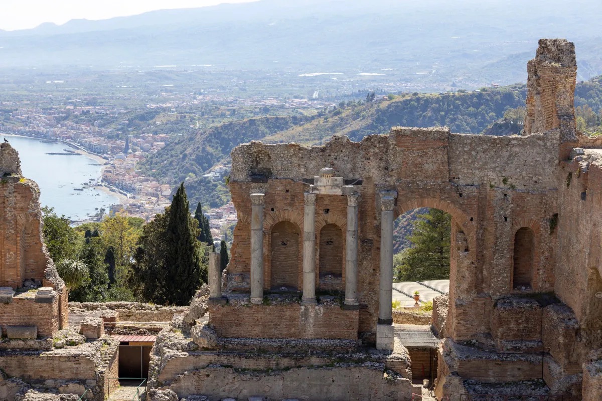 Taormina WinExpo: tre giorni di sapori e tradizioni tra vino e alta cucina